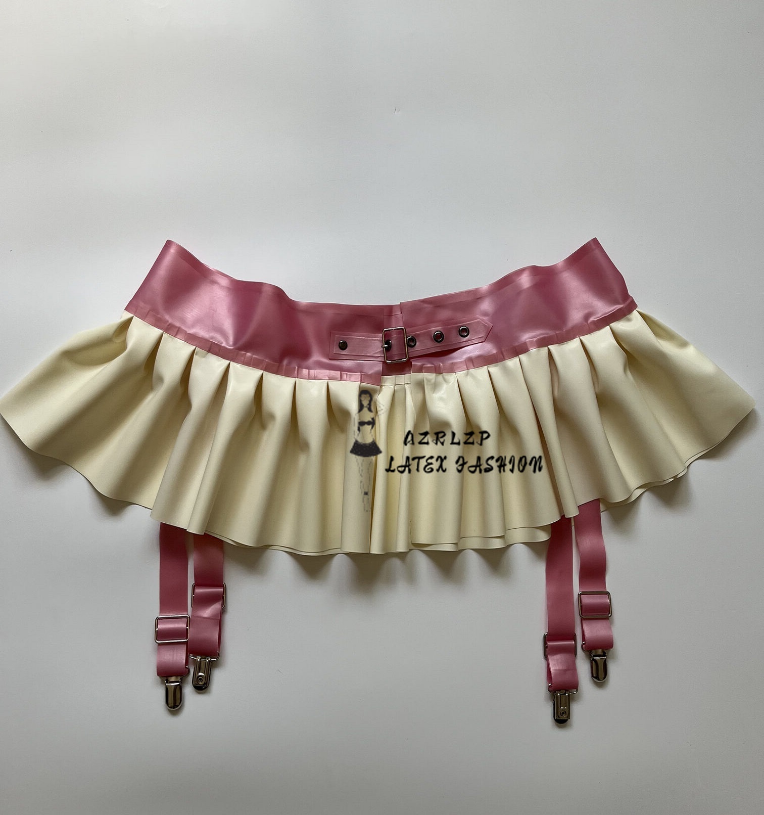 Metallic Powder and White Wome - Garter Belt Set reseña y precio